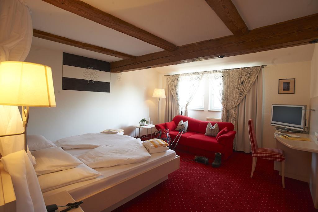 Gastagwirt Hotel Eugendorf Room photo